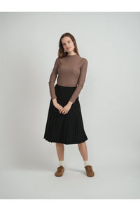 Mademoiselle  WB5CM1672SM Corduroy Burst Pleated Skirt FW25-26
