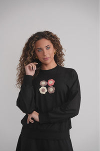 Mood 2607 Crochet Flower Sweatshirt FW25-26